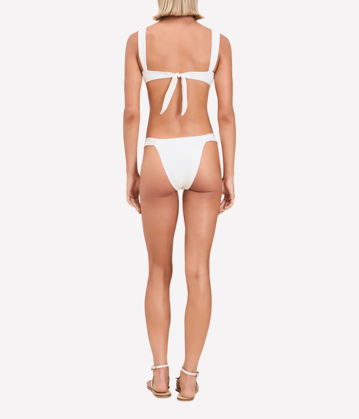 Jolie Bottom in DOVE