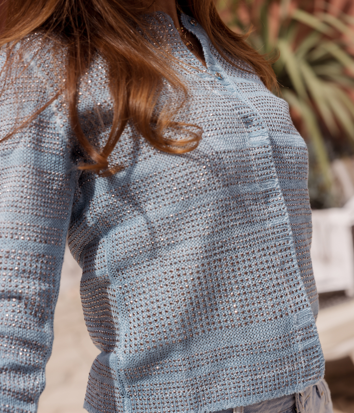 Woman Knitted Vest in Water