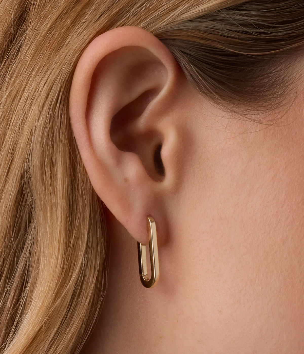 Parker Huggies in 18K Gold