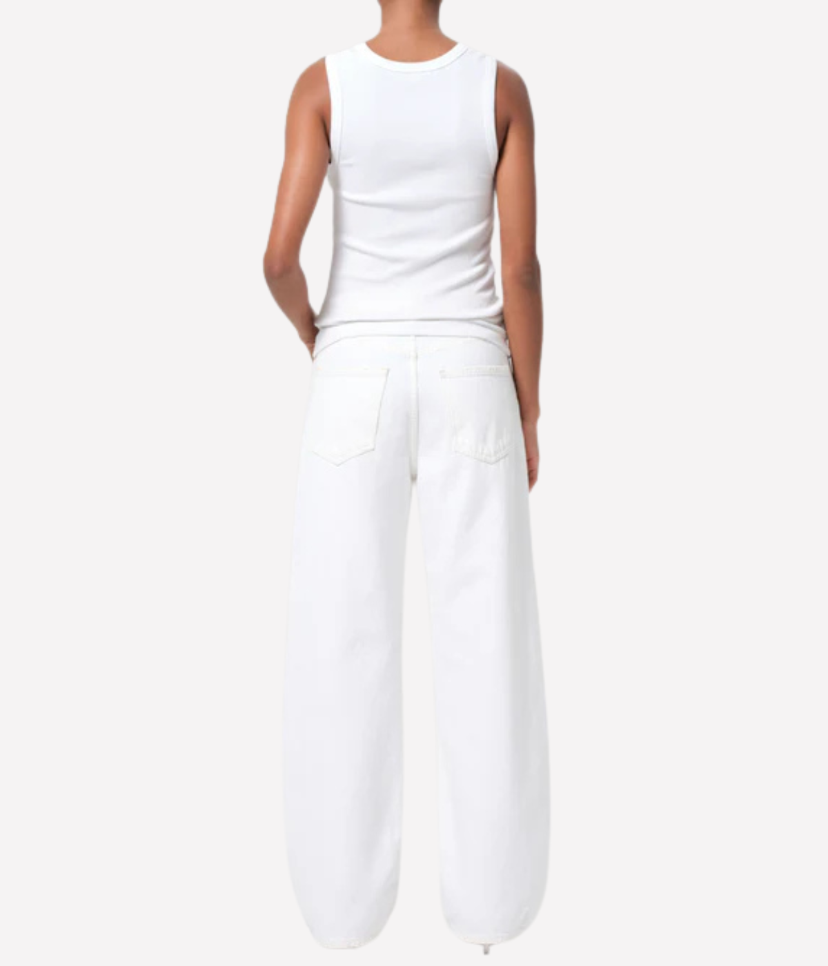 Low Curve Jean in Milkshake