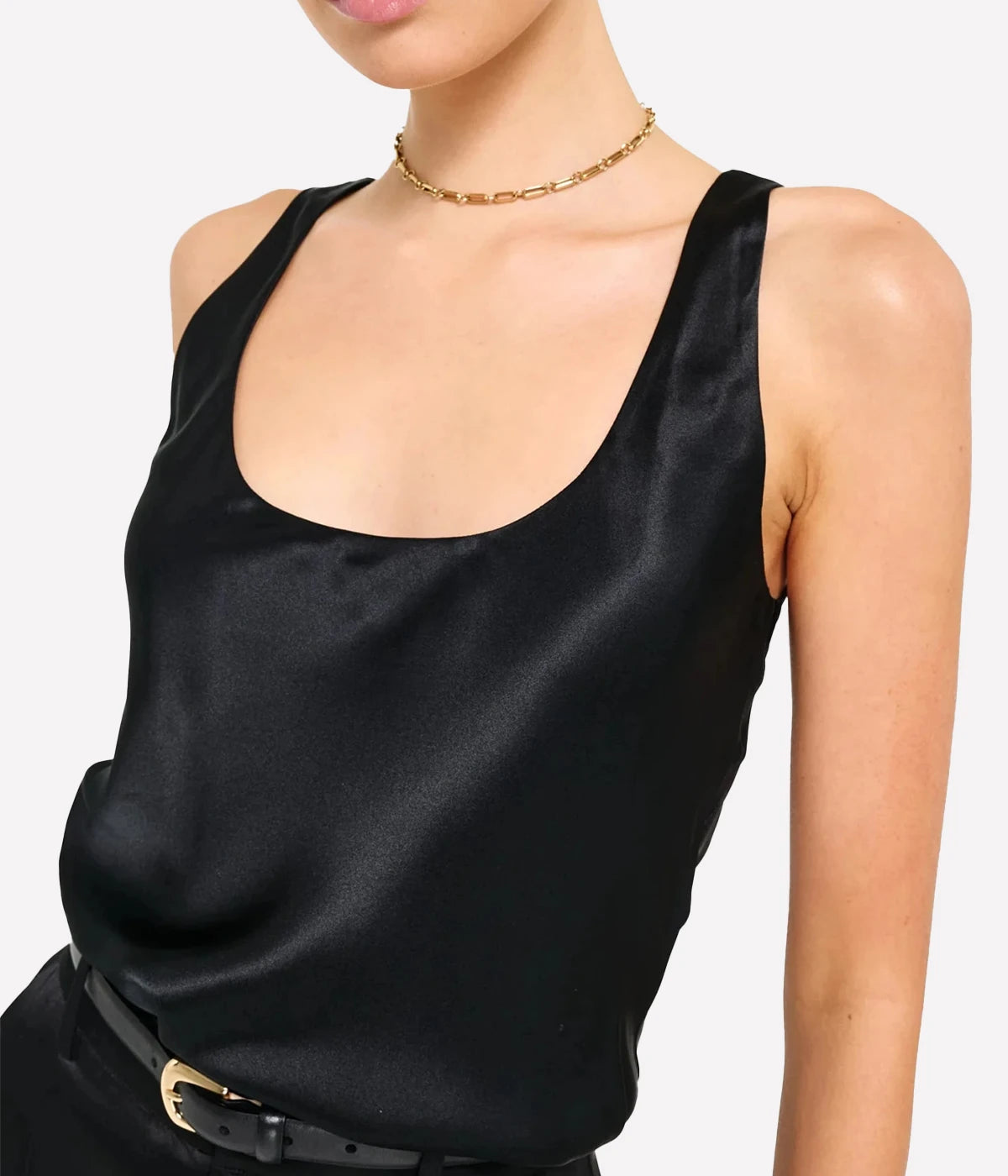 Andressa Cami in Black