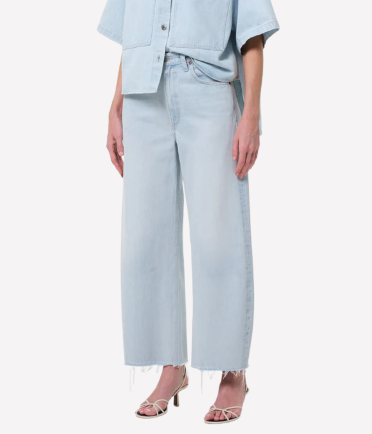 Low Curve Fray Jean in Flourish