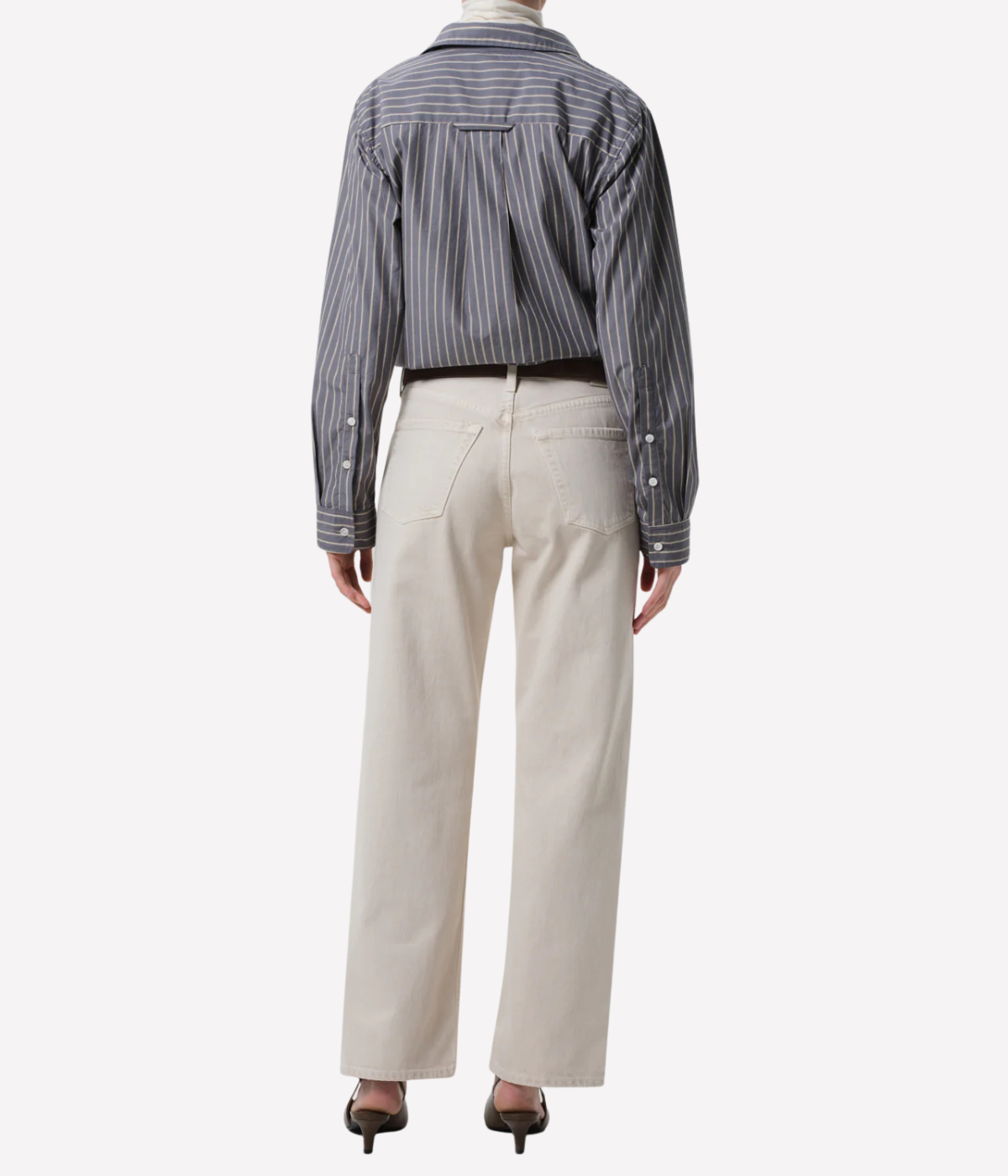 Lindz Low Rise Easy Straight Jean in Almondette