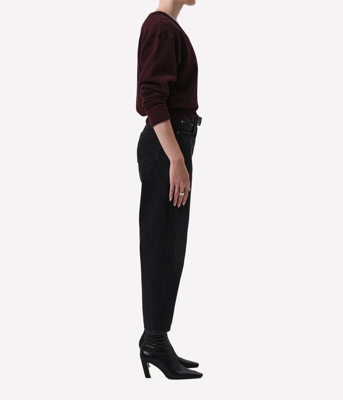 Miro Jean in Raine