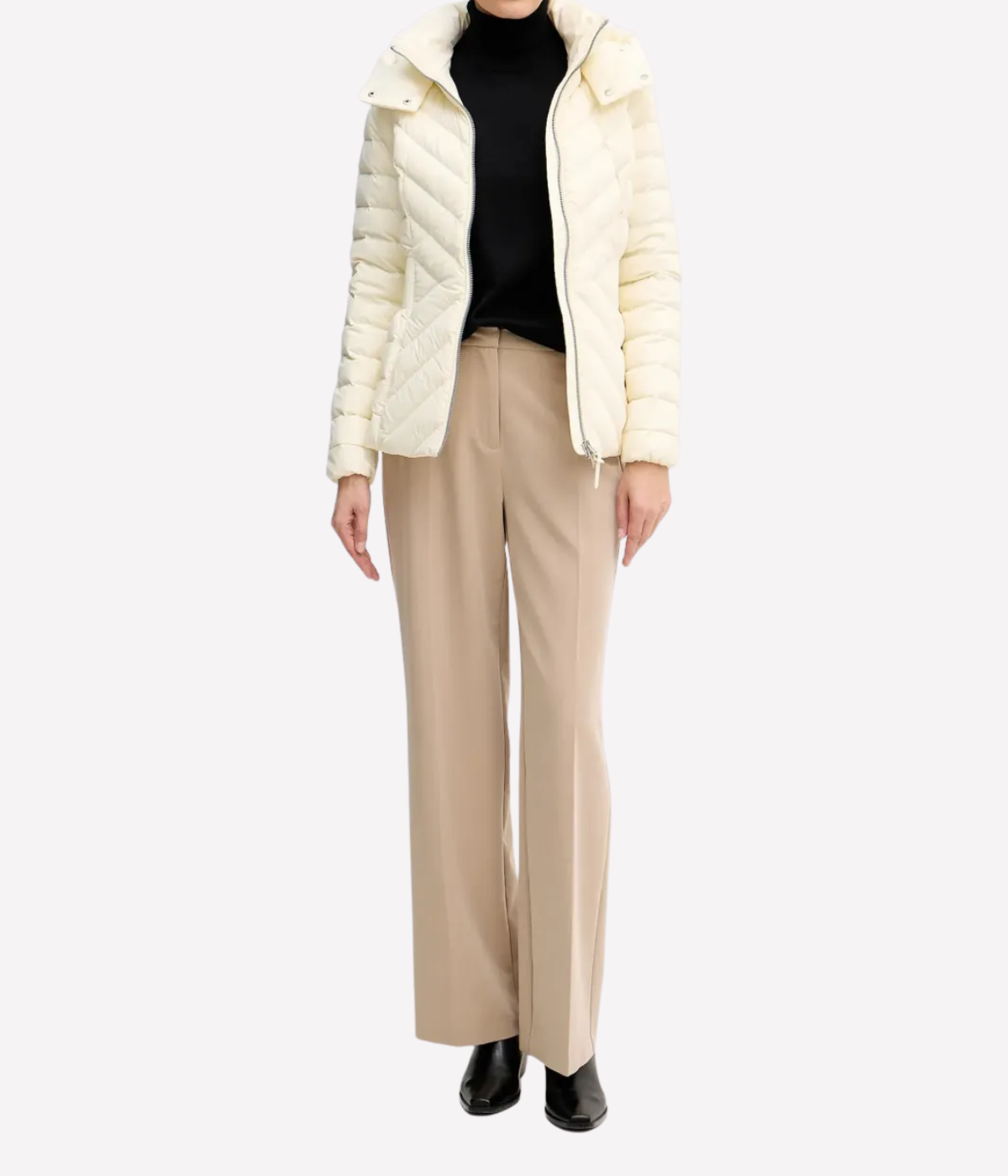 Idalee Puffer Jacket in Cream