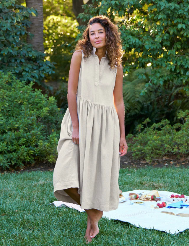 Daphne Popover Dress in Sand