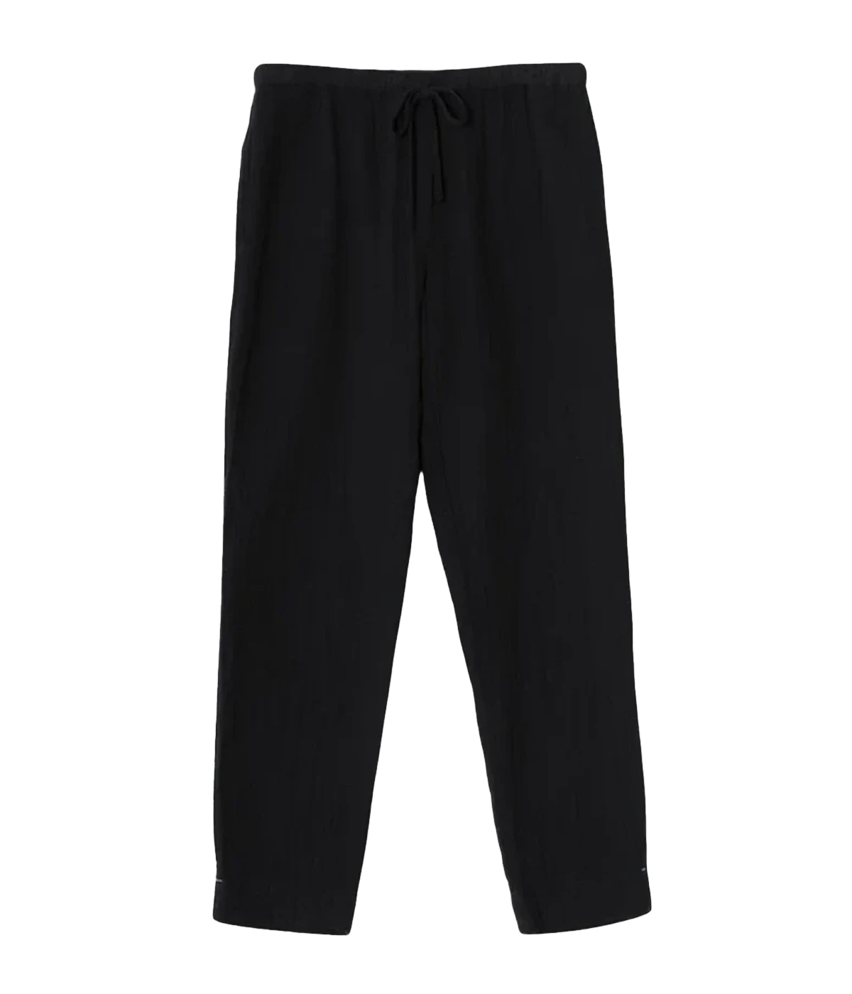 Jordyn Pant in BLACK