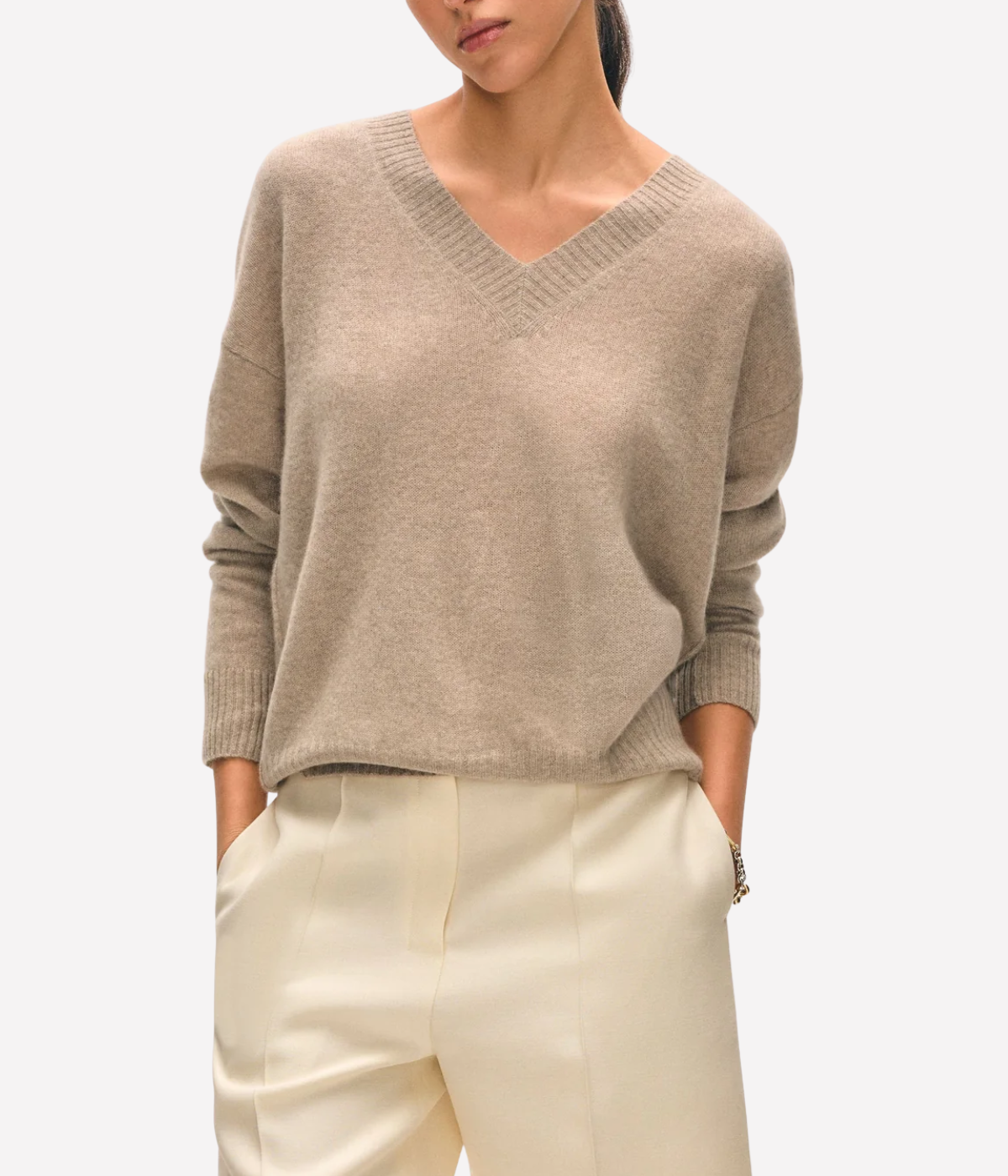 Cashmere Featherweight V Neck in Taupe Heather