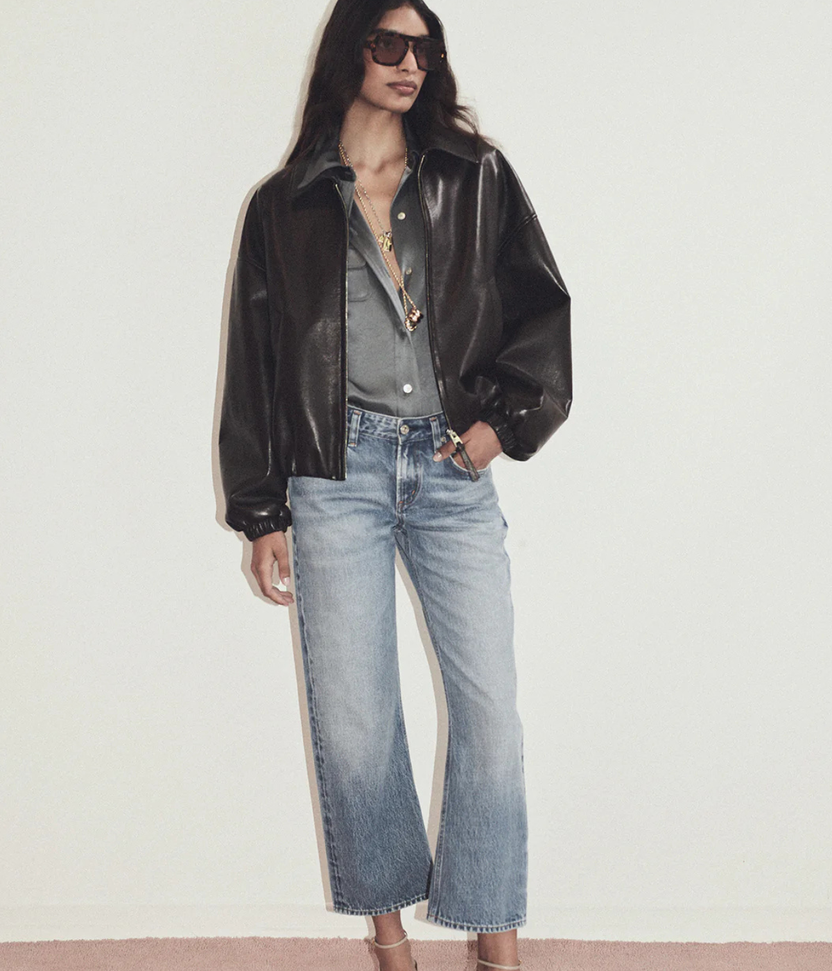 Faye Vintage Straight Jean in Lolita