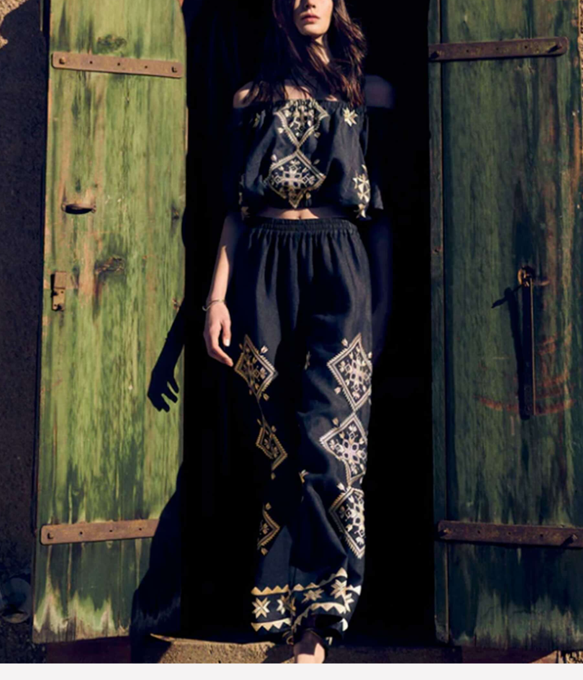 Lefkada Strapless Top in Black Gold