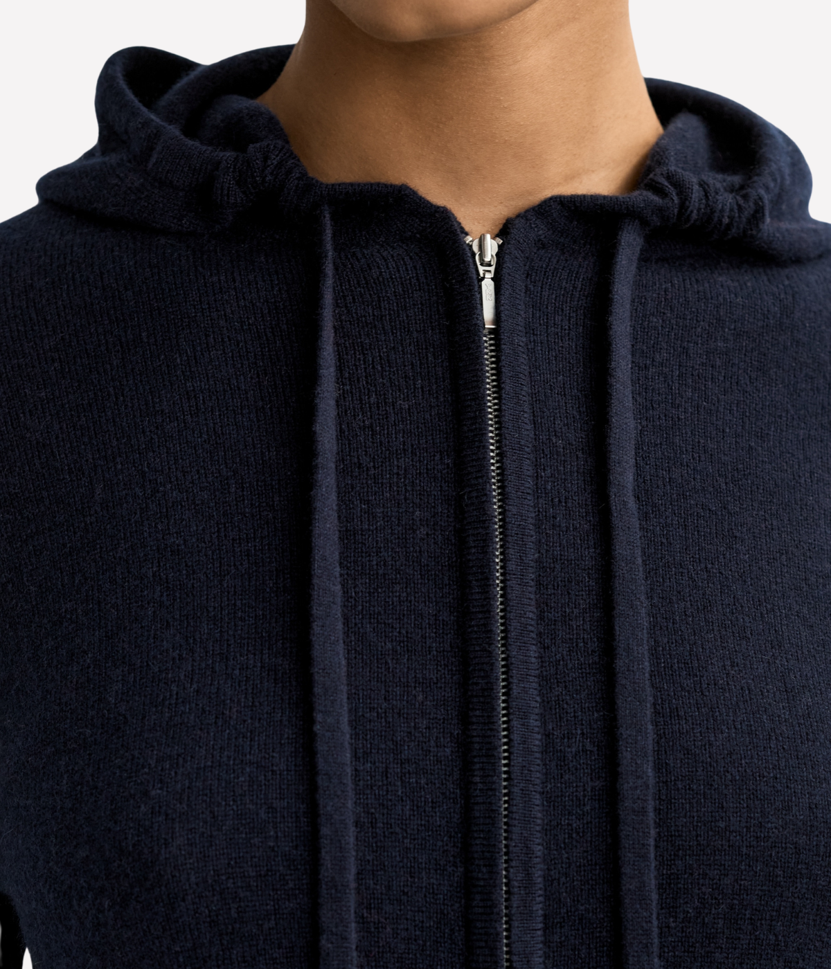 Soft Goat Cashmere Zip Hoodie in Navy – Close Up Detail