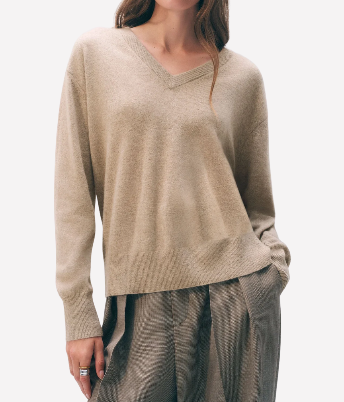 Cashmere V Neck Knitwear in Taupe Heather