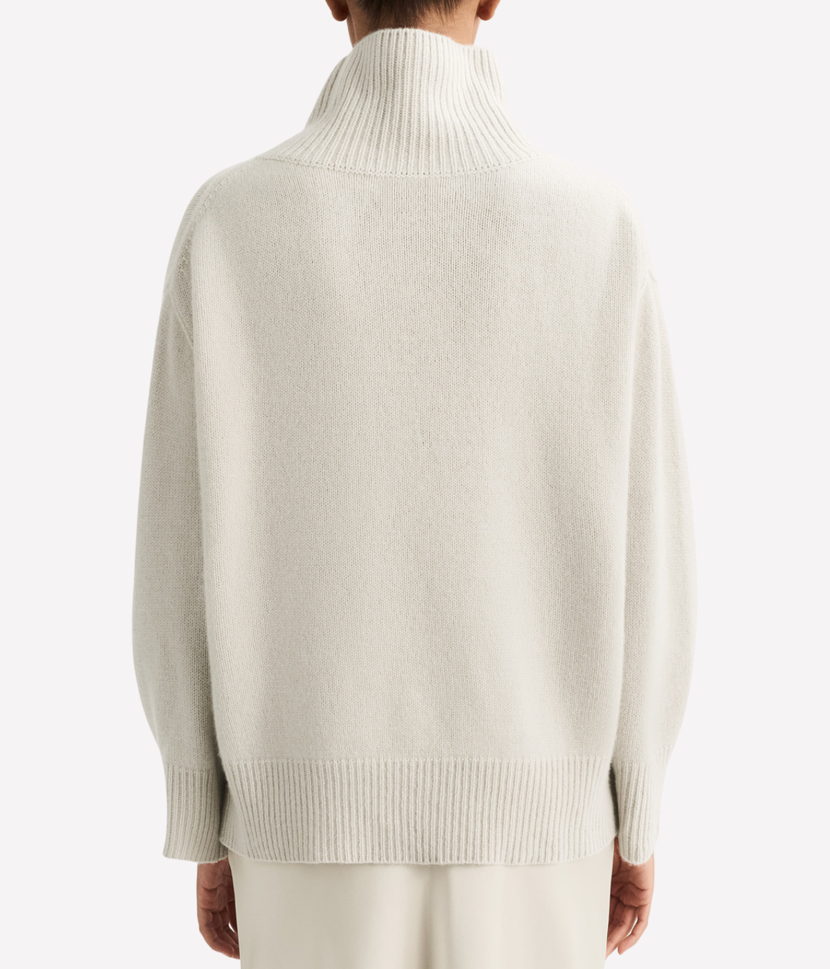 Boyfriend Turtle Neck in Chalk