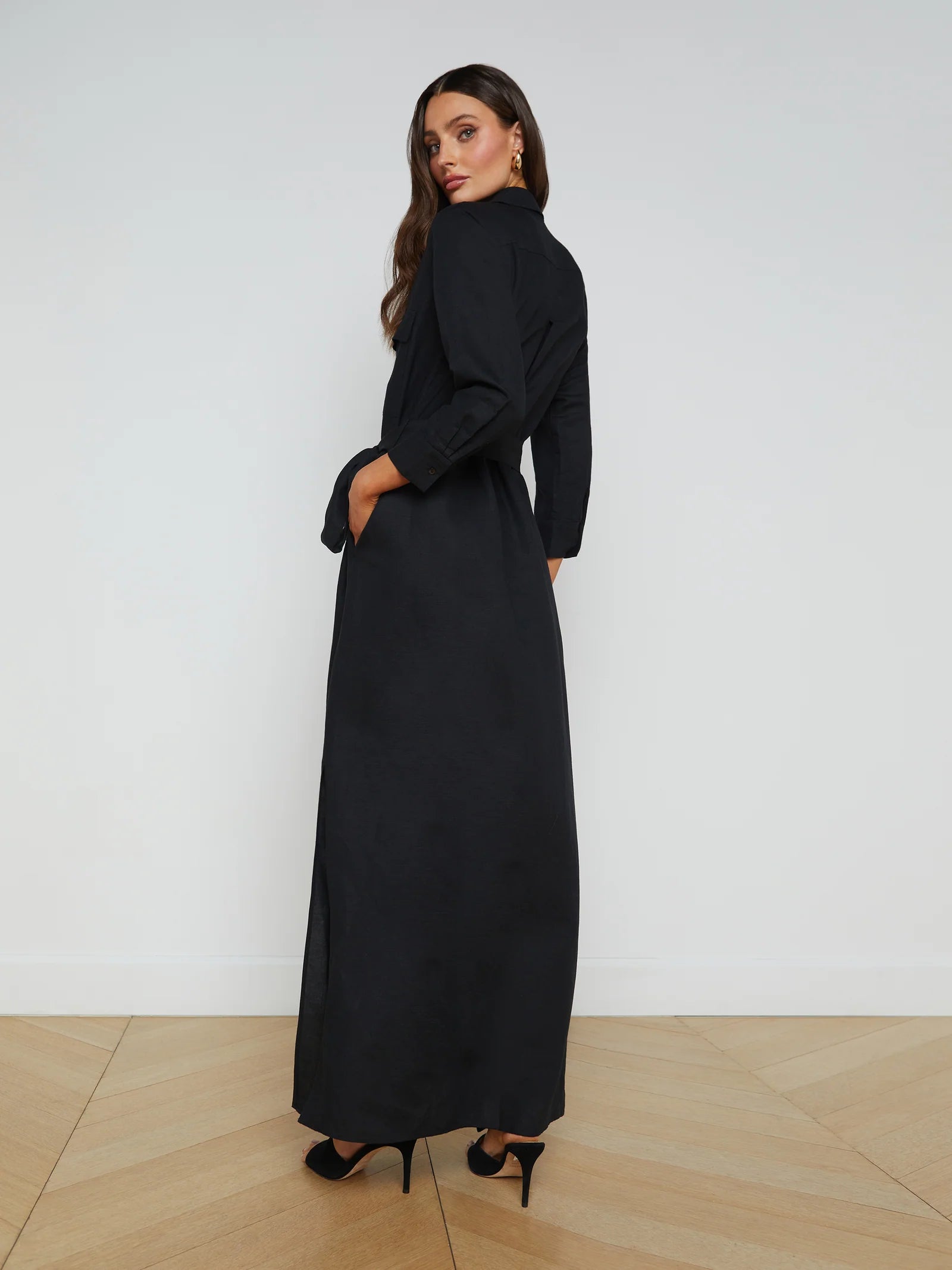 ALT text: Silk long shirt dress styled as both a buttoned-up dress and an open duster jacket for versatile looks.
