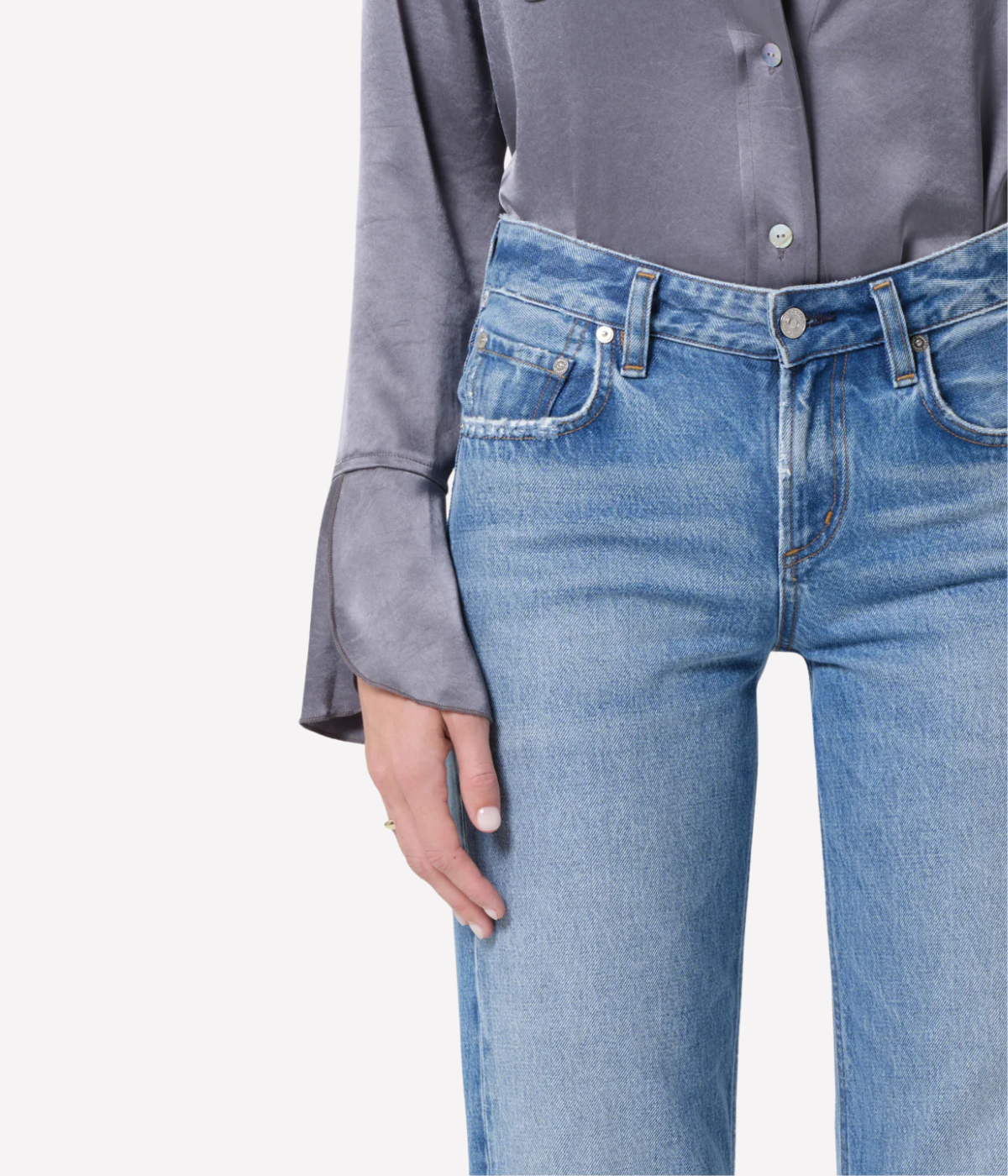 Faye Vintage Straight Jean in Lolita