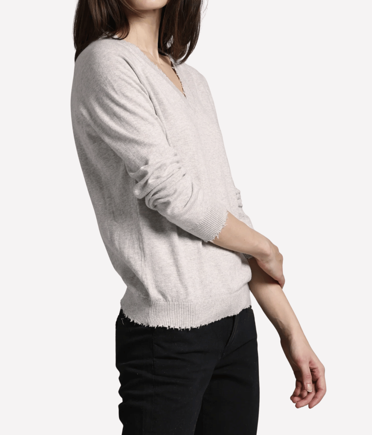 Cashmere Frayed Edge V Neck in brown sugar