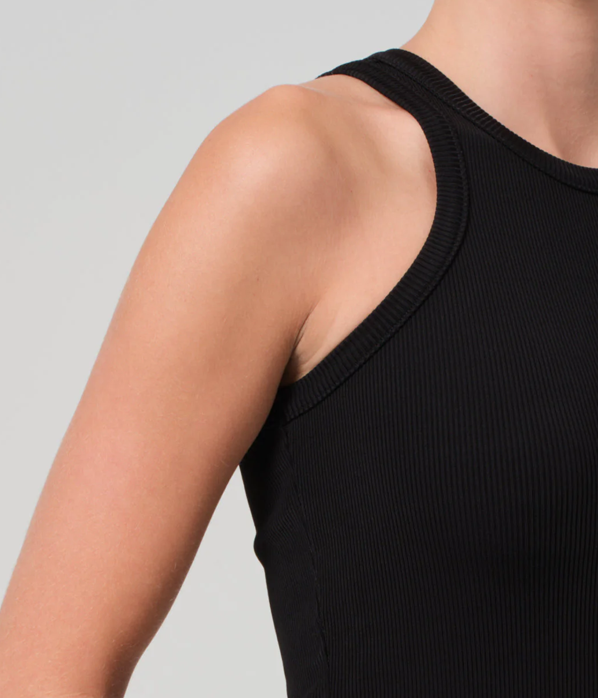 Akira Tank in BLACK