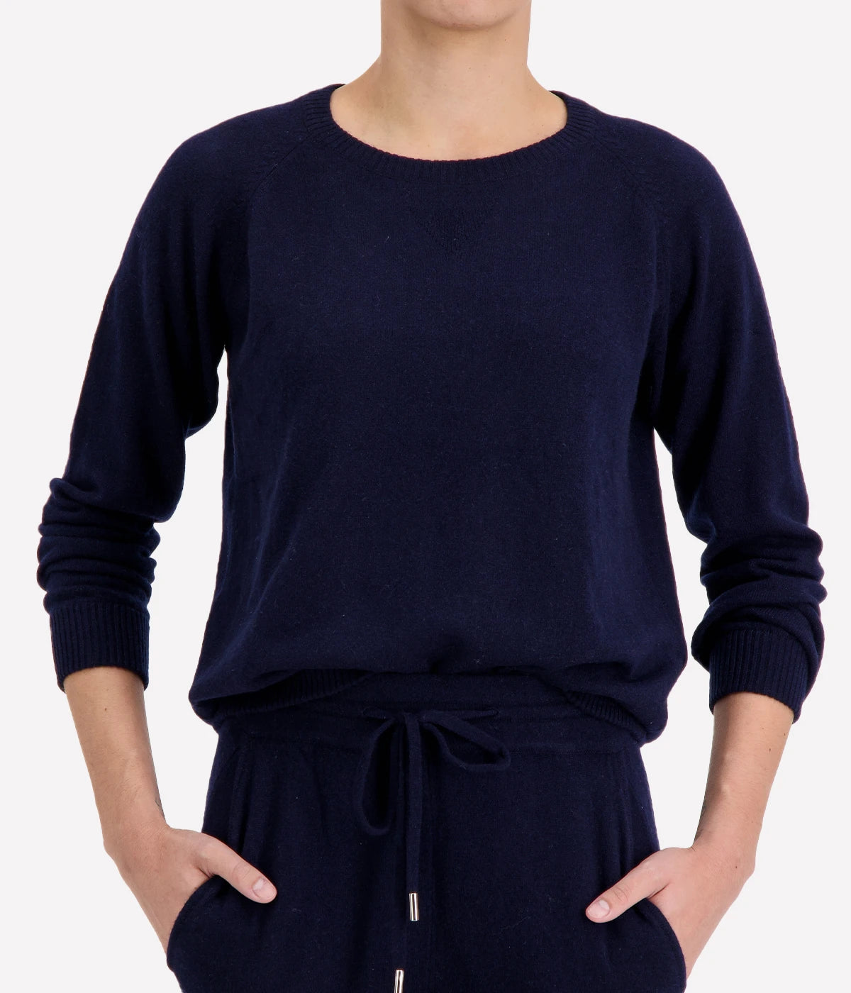 Cashmere Sweat Crew in Navy