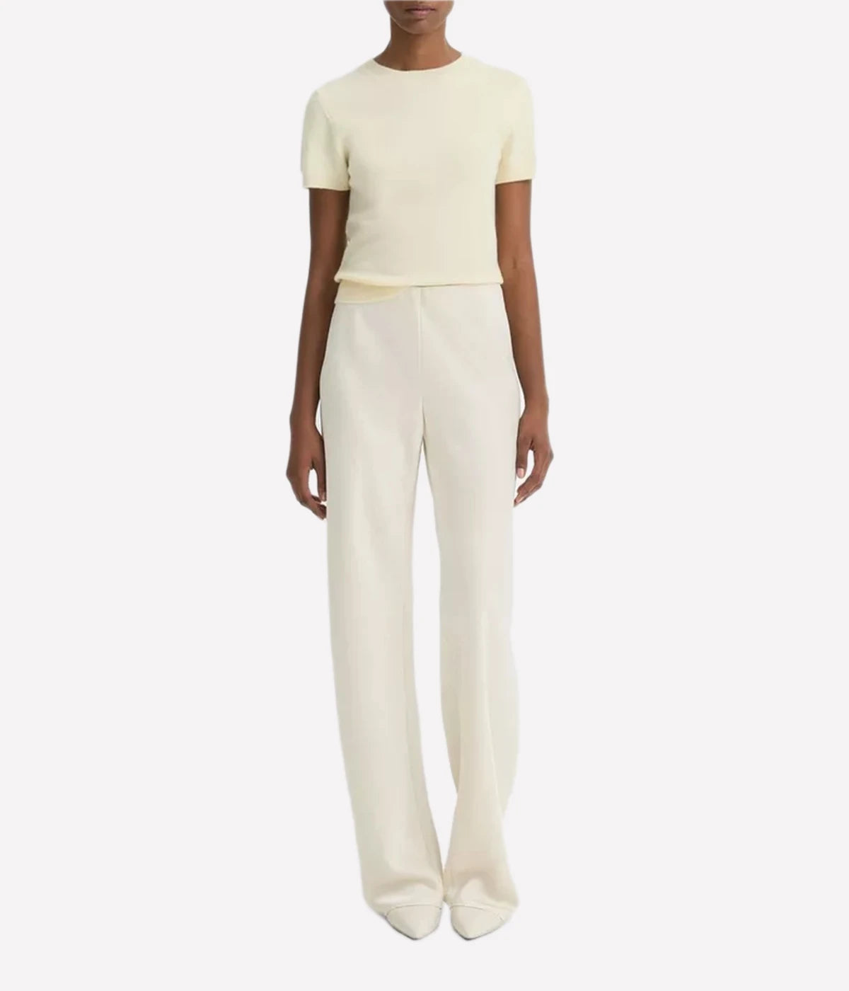 Fluid Bias Cut: The design enhances your figure with a graceful flow, perfect for both day and evening wear.
Elasticized Waistband: Ensures a comfortable, secure fit, allowing for all-day comfort without sacrificing style.
Luxurious Fabric: Crafted from a high-quality blend, these pants provide a soft feel against the skin and a refined appearance.