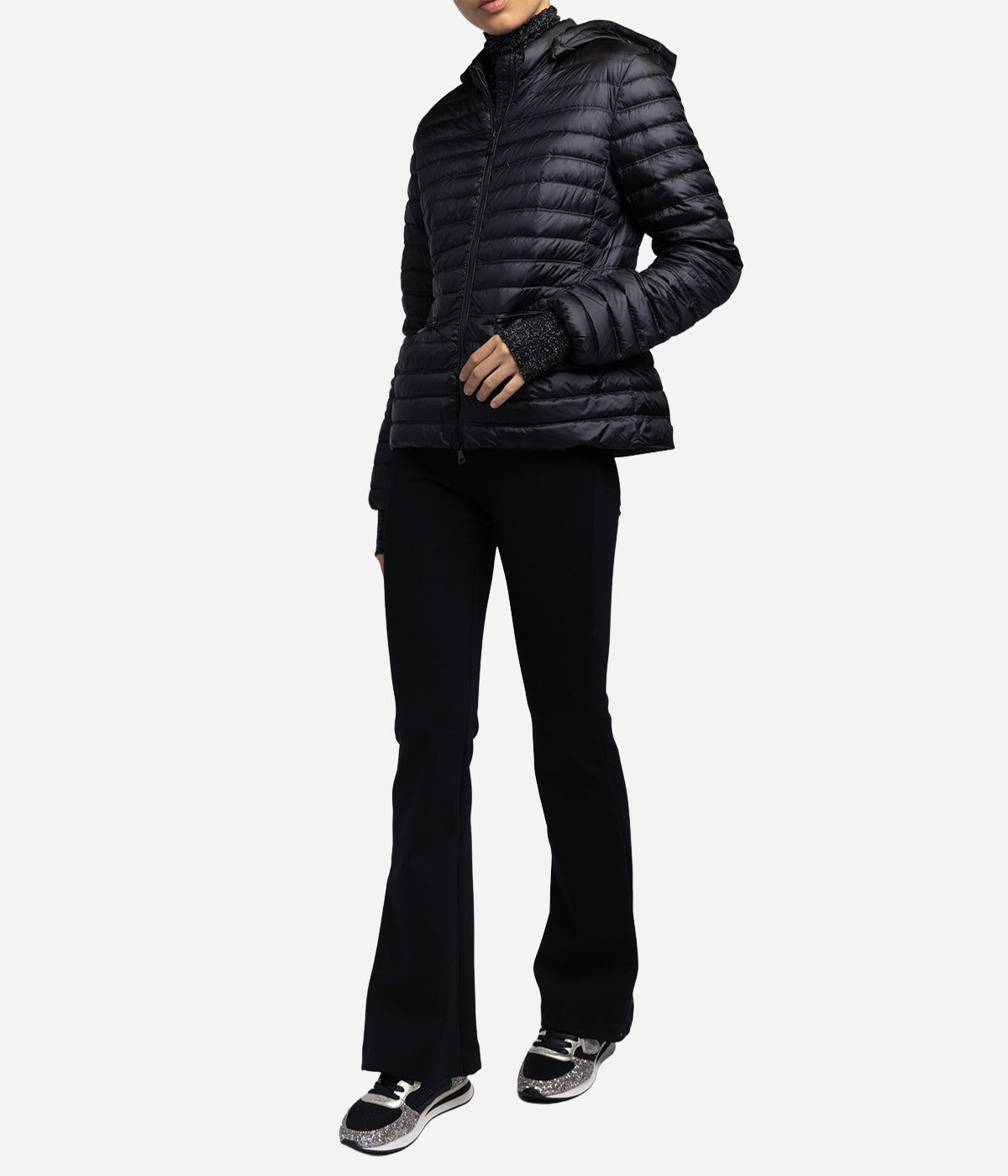 Down Jacket with Detachable Hood in Noir
