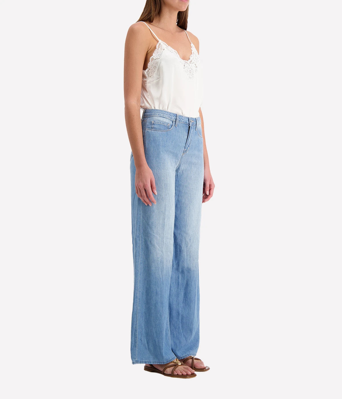 Alicent H/R Wide Leg Jean in Havanna
