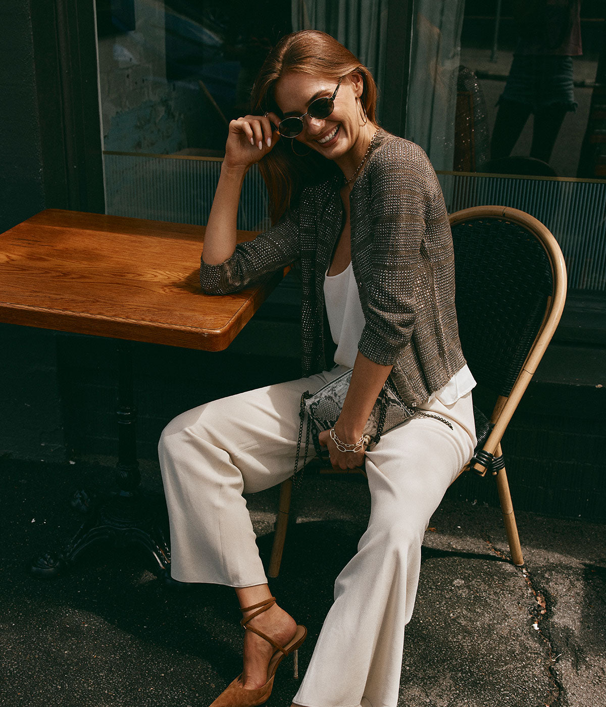 Woman Knitted Vest in Mushroom