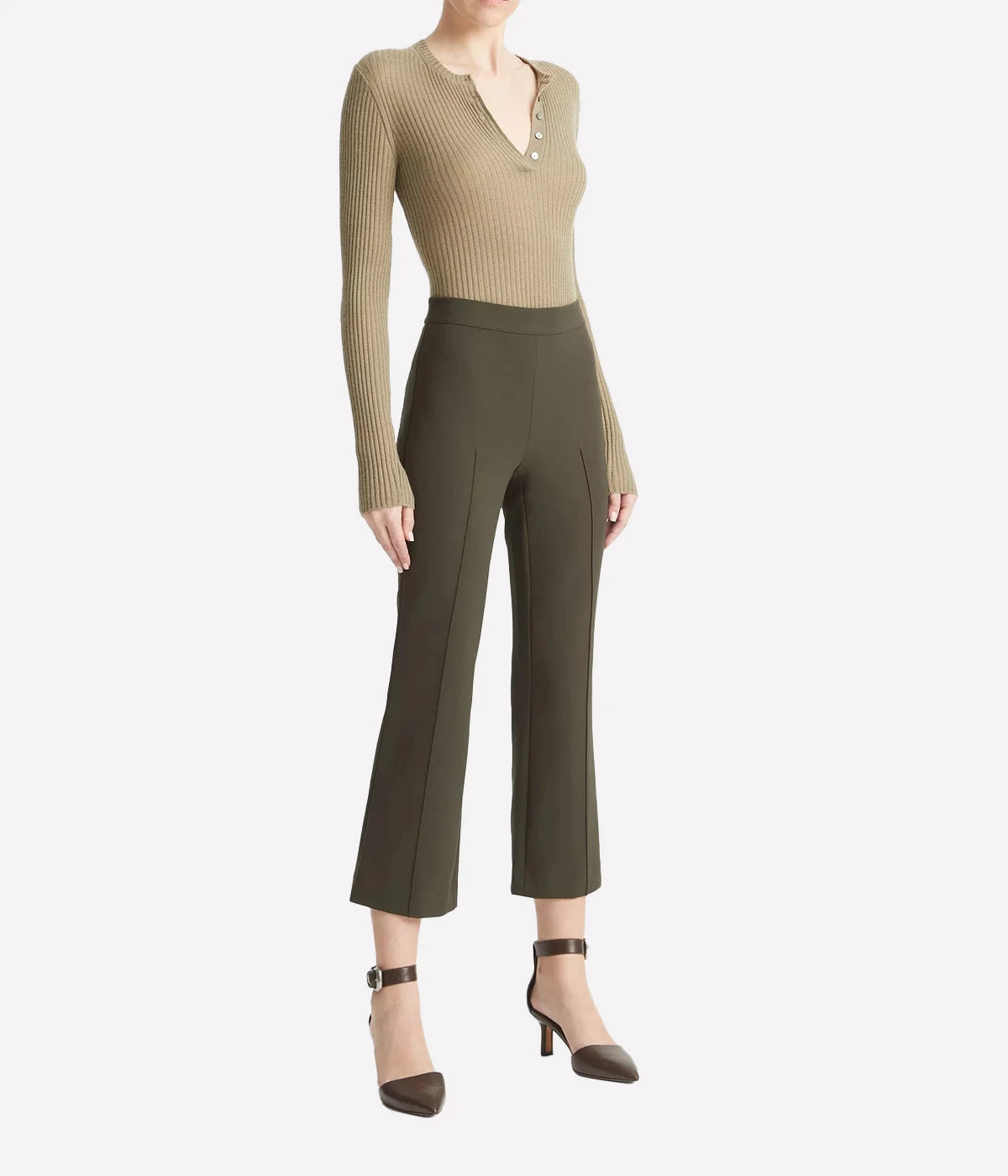 Mid Rise Pin Tuck Crop Flare Pant in Eden