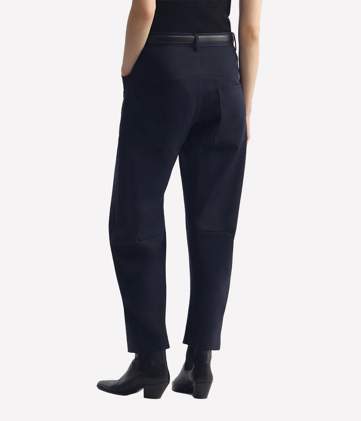 Nili Lotan Shon Wool Pant in Midnight, back view on model