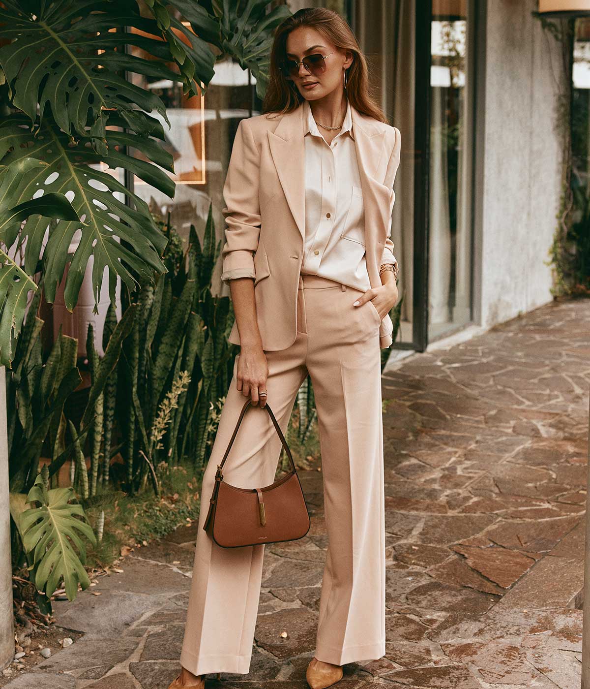 *FINAL SALE* Livvy Straight Leg Trouser in TOASTED ALMOND