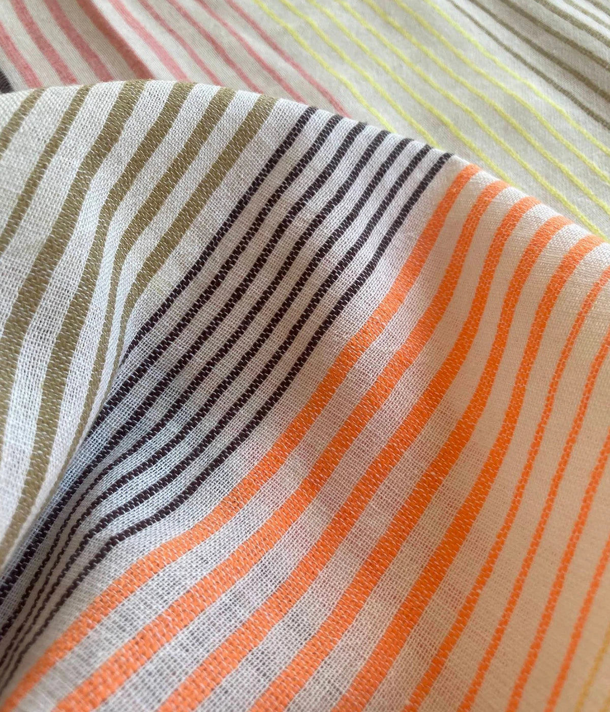 *FINAL SALE* Safia Shorts in Amaresh Sunrise