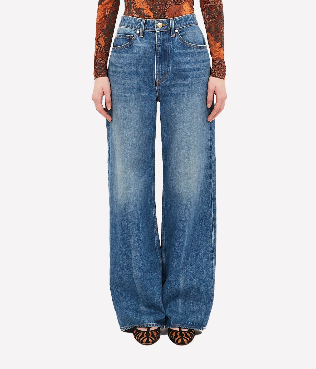 The Willow Jean in Danube