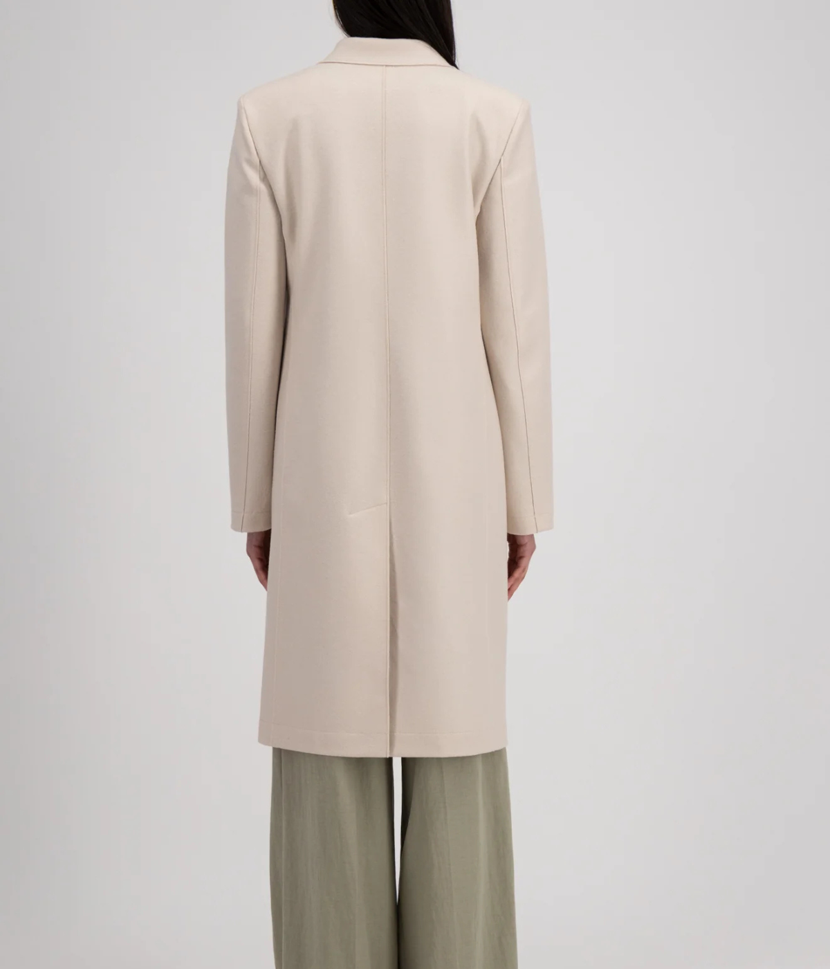 Light Pressed Wool Coat in CREAM