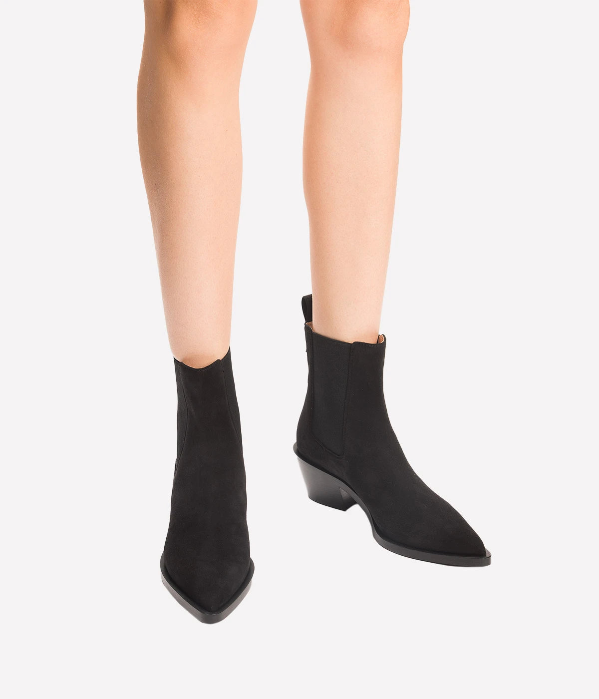 Wylie Camoscio Stivale boots in black, crafted from luxurious suede with two-tone side elastics and a 55mm heel, made from 100% calf leather in Italy.