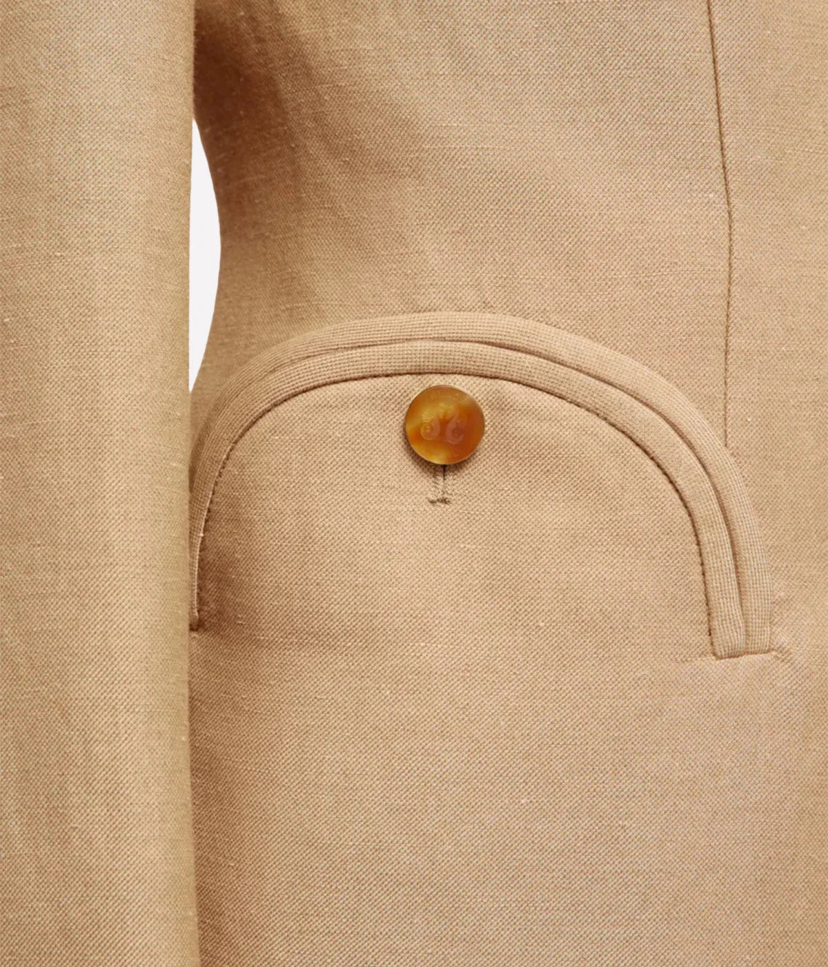 Renegade Charmer Blazer in SAND