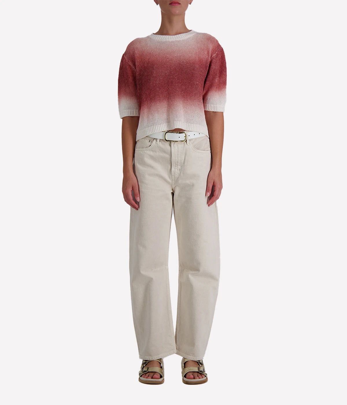 Cropped women’s knit tee by Avant Toi in ombré moscato tones, featuring a relaxed fit, short sleeves, and lightweight 100% linen fabric. Made in Italy.