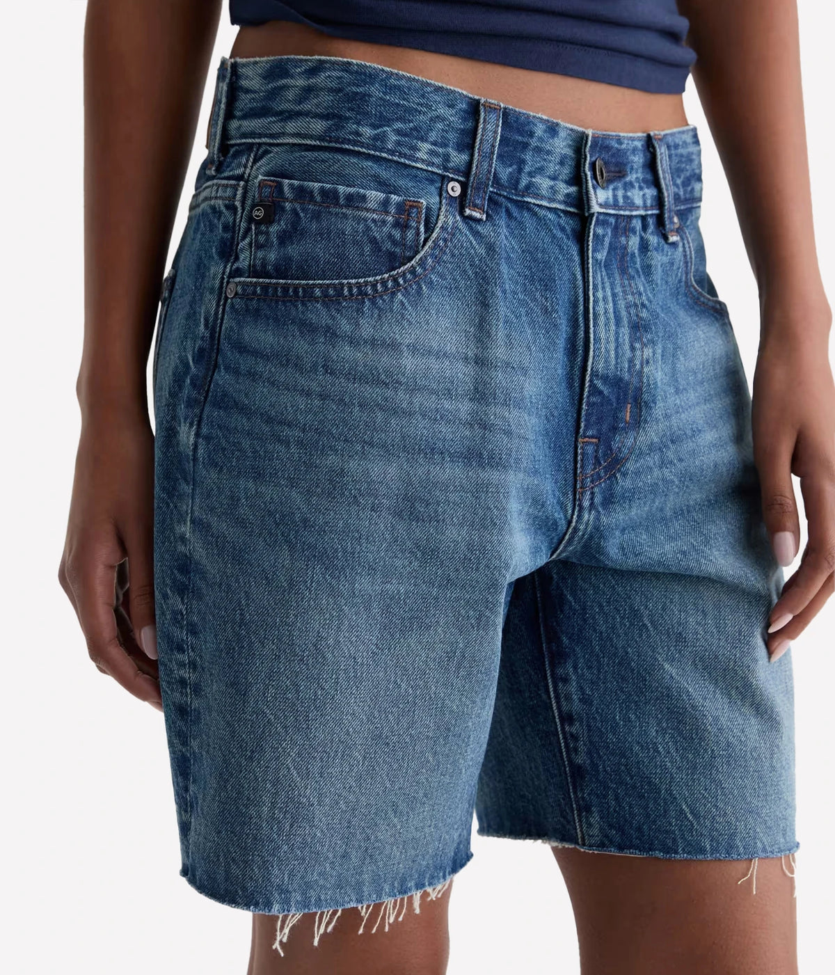 AG Jeans Ex-Boyfriend Short in Nouveau, close-up of front and raw hem