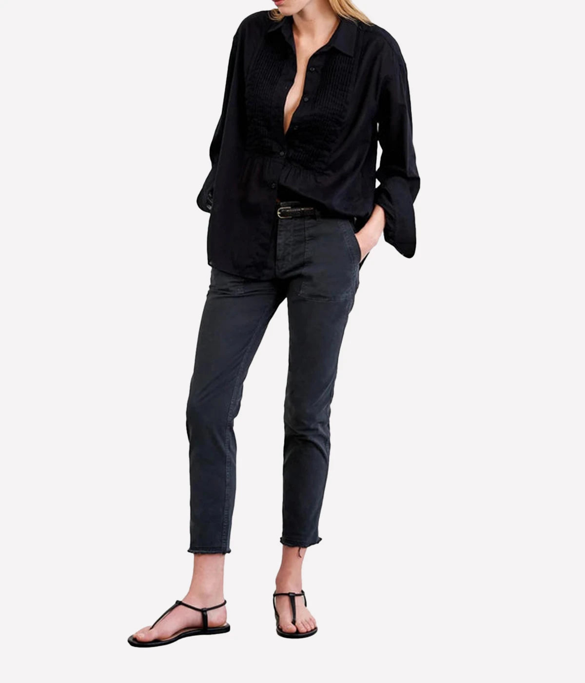 Jenna Pant in Midnight