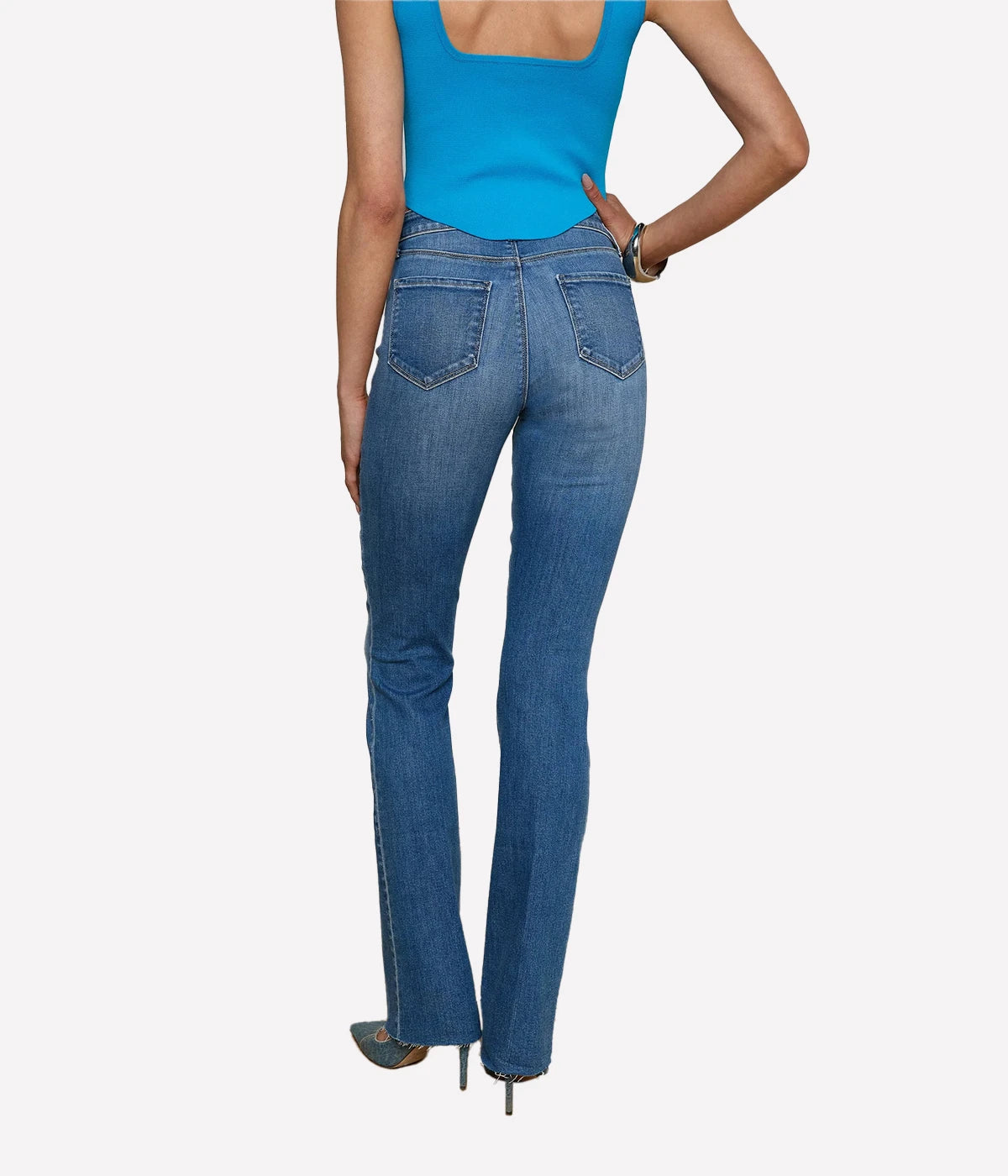 Ruth H/R Straight Jean in Privada