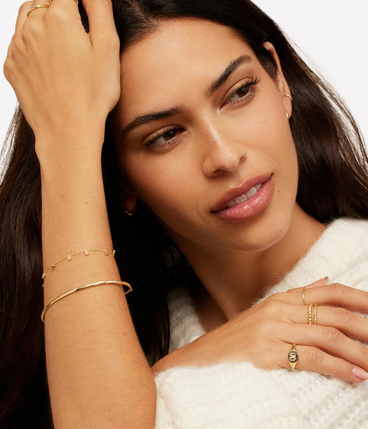 Taner Bar Bracelet in Gold