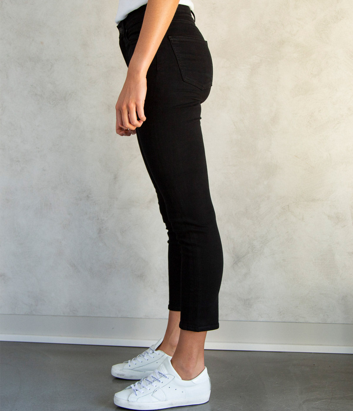 Harlow Ankle High Rise Slim Jean in Plush Black