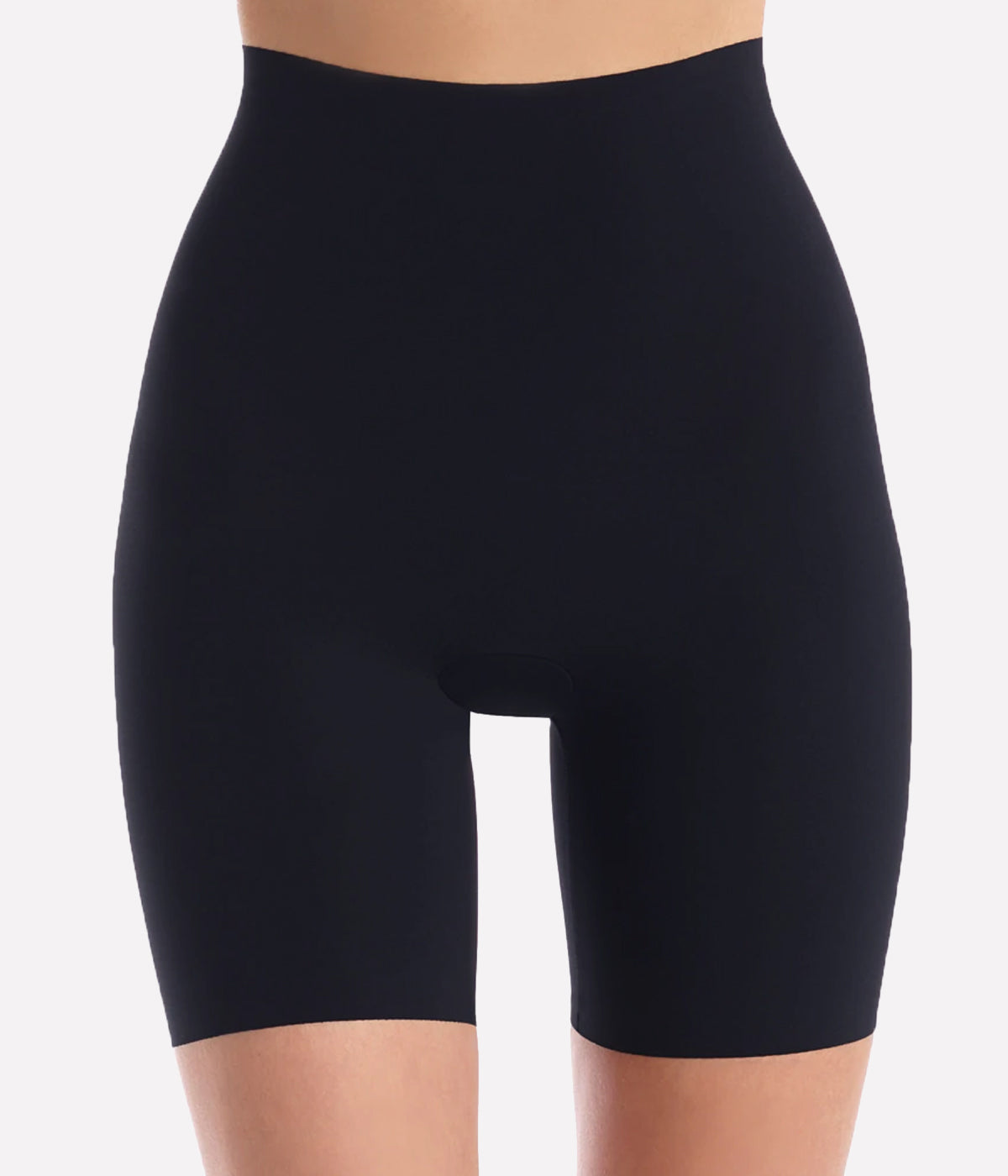 Classic Control Short in Black