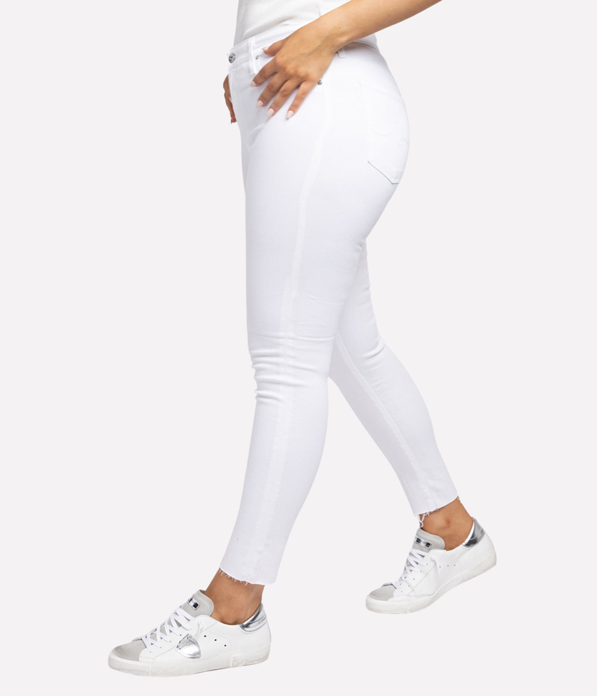 Farrah Skinny Ankle Jean in White