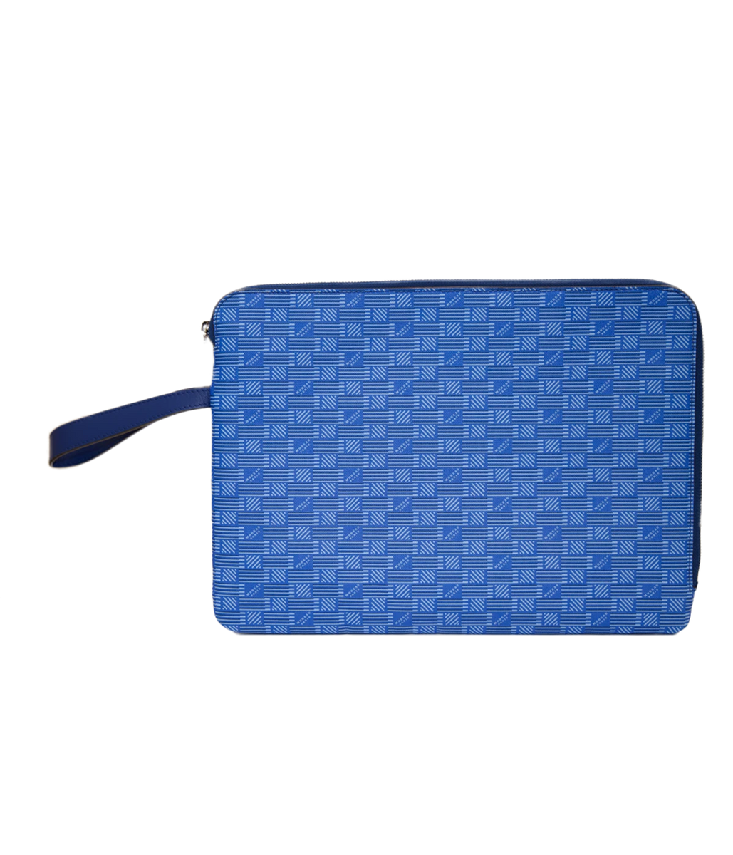 Portfolio in Blue & Milk Calexico