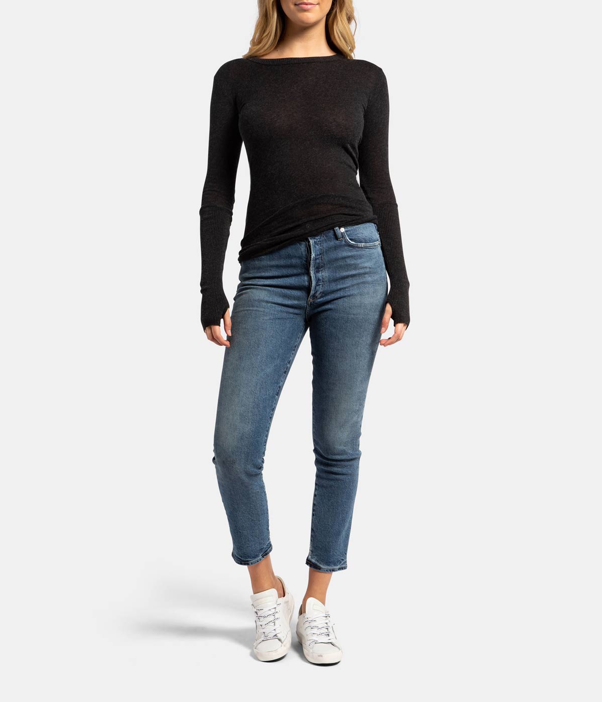 Cashmere Crew Neck Fitted Long Sleeve Top in Charcoal