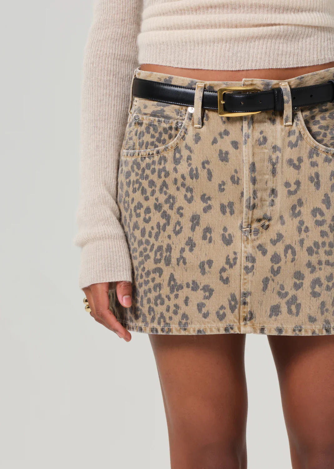 SKIRTS