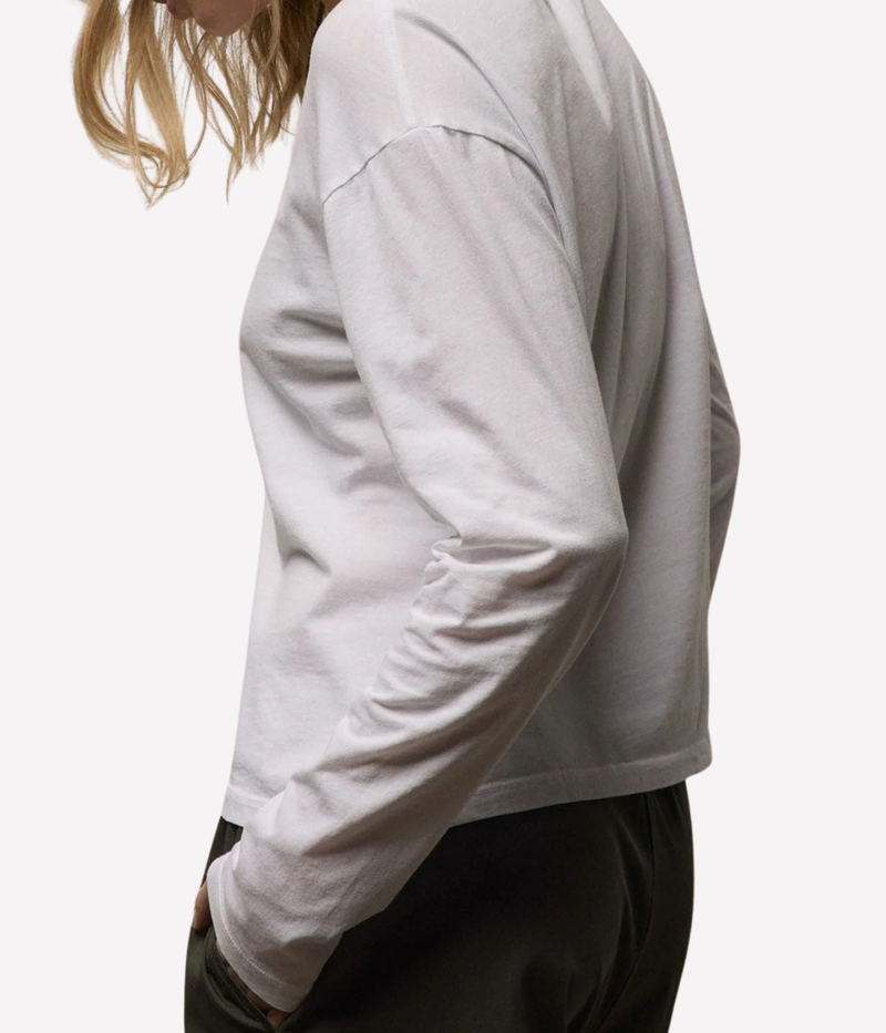 Boxy L/S Tee in WHITE
