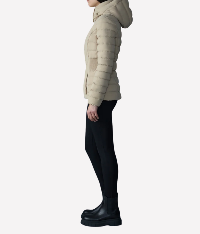 Idalee Puffer Jacket in Light Camel