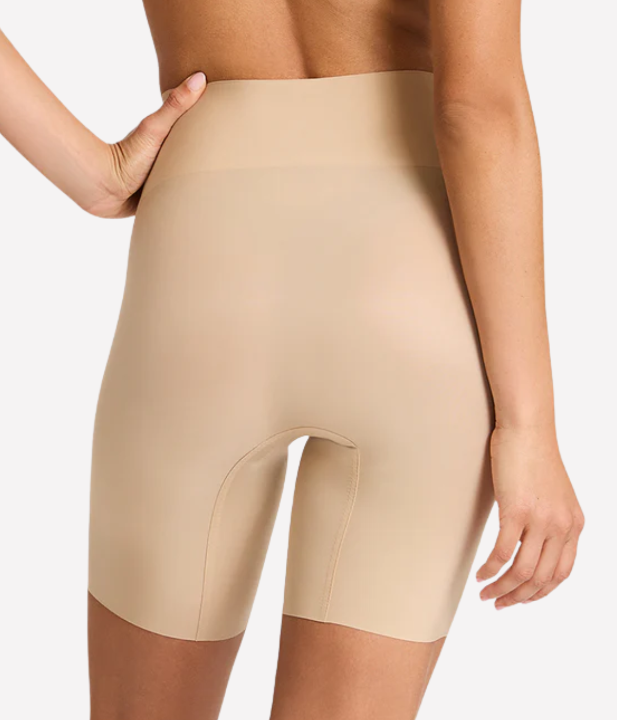 Zone Smoothing Shorts in BEIGE