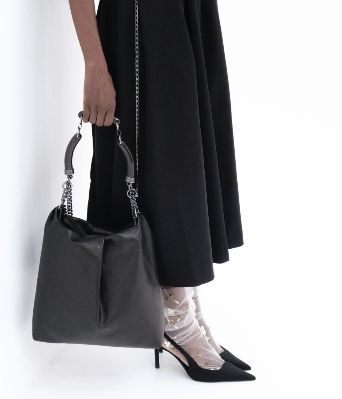 Michela Shoulder Bag in Black