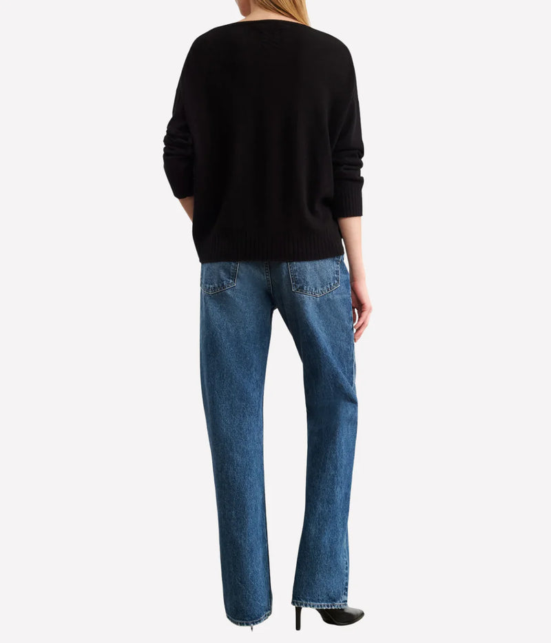Boyfriend Sweater in Black